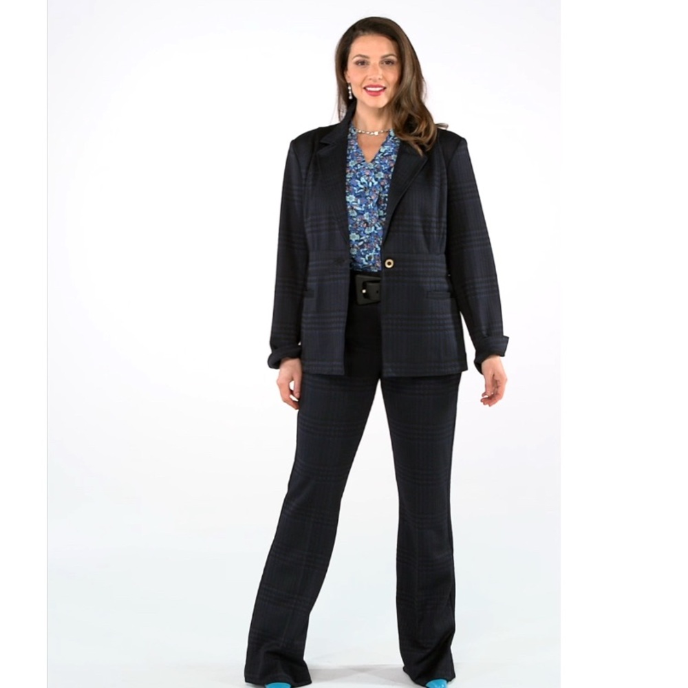 CAbi #4296 Checkout Blazer Size M - Picture 2 of 4